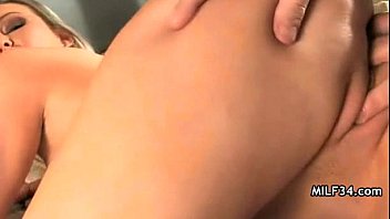 young sex sexy and mom taboo son movies6 Spritz mir in die schuhe
