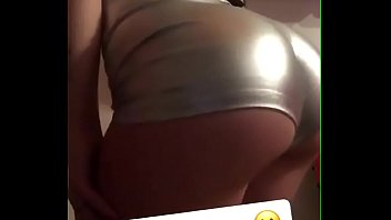myanmar nyaminthar sex video Emily practicing her ass wiggle