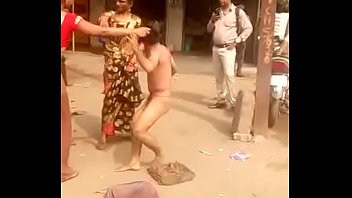 sri public lankan Wifes her first anal