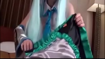 miku porn vocaloid hatsune cosplay Upskirt on tube reading her thighs