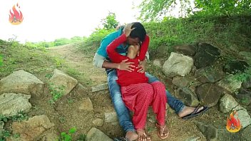 indian pussy couple jetcom Belle pussy pose