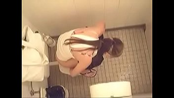 2016 girls camera japanese hidden shitting toilet in Housewife fucking repairman hidden cam6