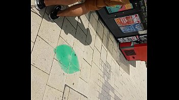 real in public cuming On her knees suck home movie swallow5